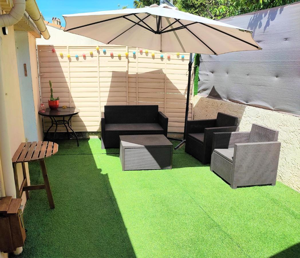 Maison T2 Proche Mer Jardin Spa Jacuzzi Et Parking Six-Fours-les-Plages Eksteriør billede
